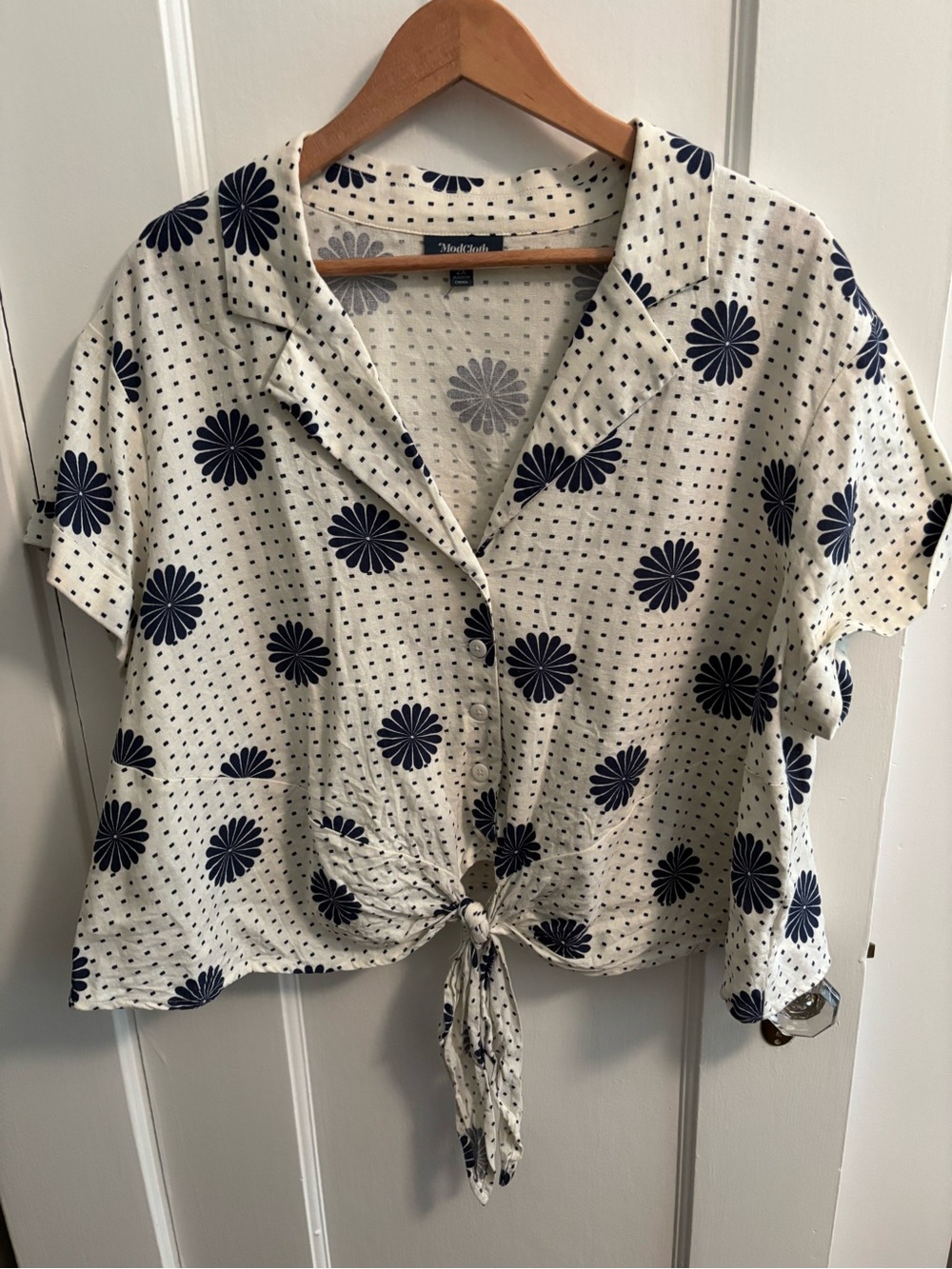 Modcloth Cream and Navy Floral Tie-Front Button Down Shirt